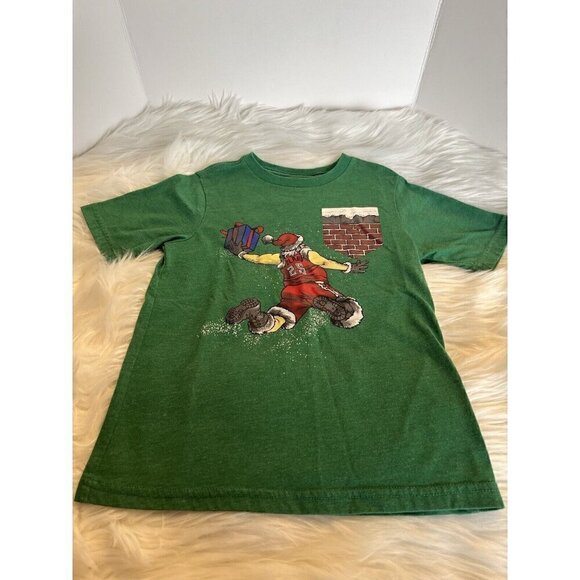 Kids Holiday Time Basketball Santa Claus Graphic Christmas T-Shirt Size XS (4/5) - Picture 2 of 8